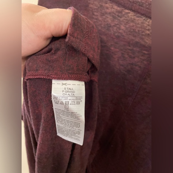 ✨Women’s Old Navy Boyfriend Long Sleeve Size S Tall - Picture 5 of 5